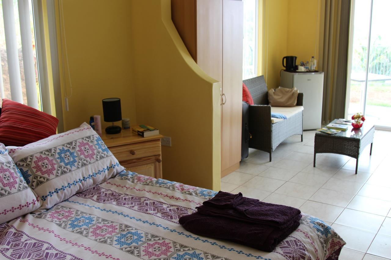 Richards Travel Lodge Jamestown ภายนอก รูปภาพ